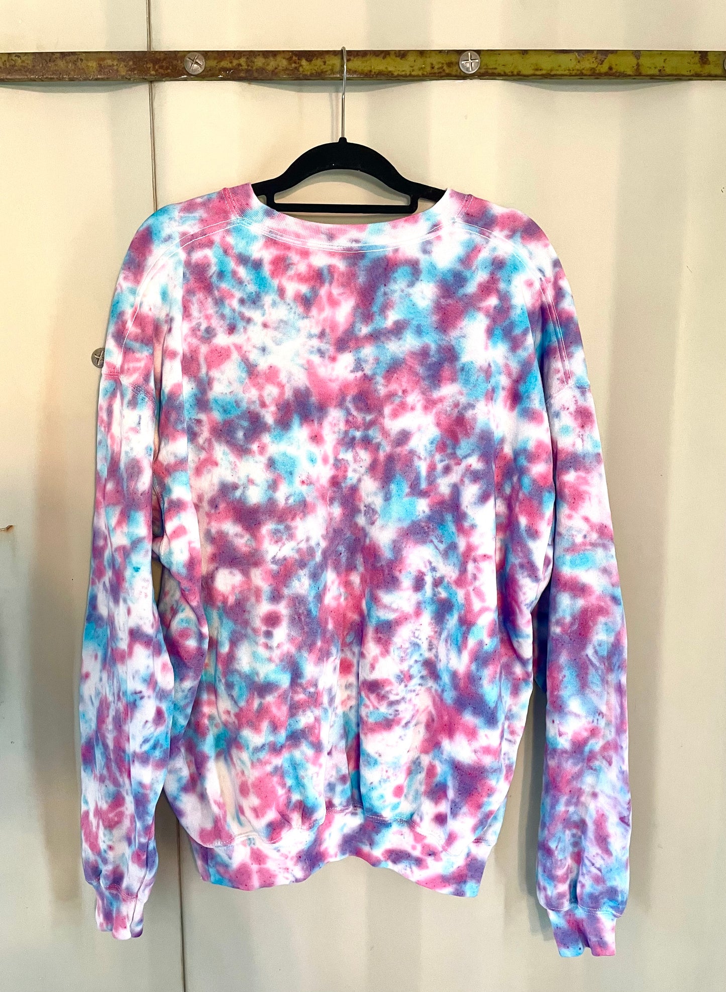 Hand-dyed sweater MAKING PURPLE